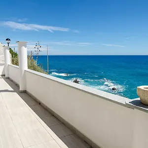 Seaside Holiday - Unique Location , Cipressa Italien